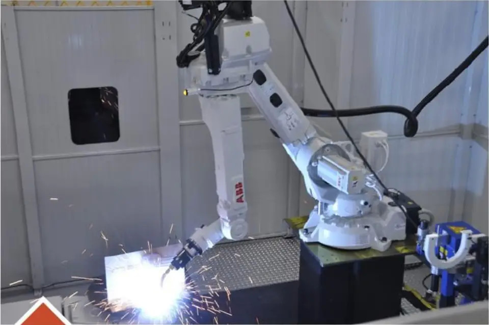 6 Axis Welding Robot Arm ABB Brand IRB 1520ID Welding Robot With ...