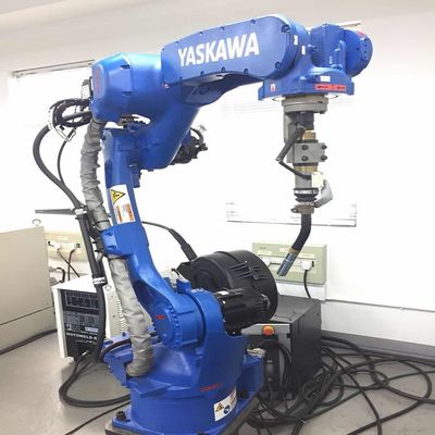 YRC1000 Controller Controlled 6 Axis Welding Robot Arm Yaskawa AR1440 ...